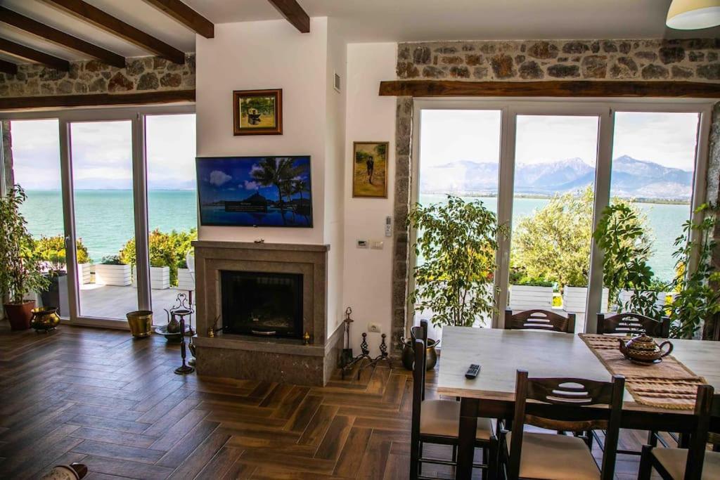 Vintage House With Stunning View Of Shkodra Lake Villa Exterior photo